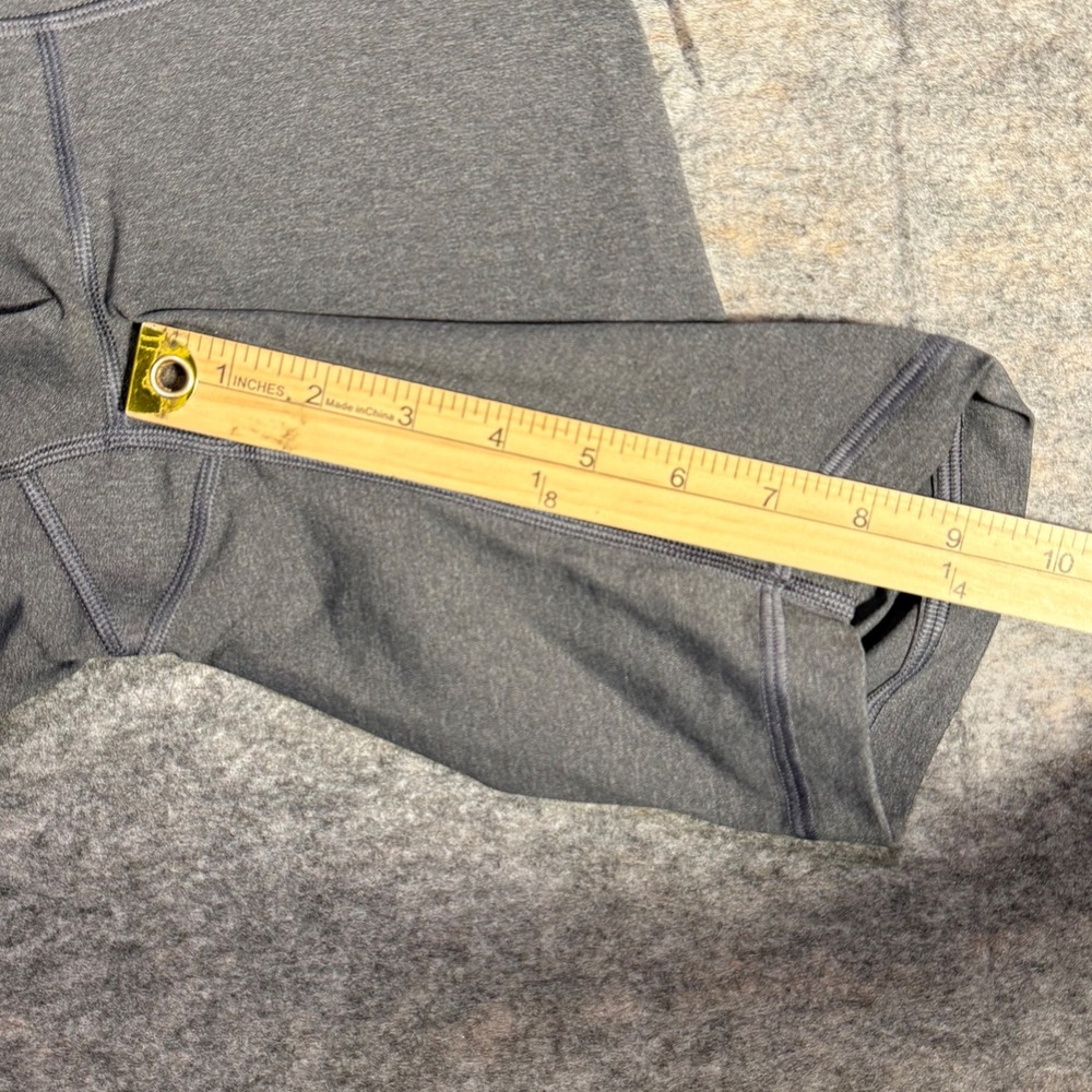 Everlane Perform Bike Short Charcoal Gray XS High Waist Minimalist Activewear - Picture 7 of 8